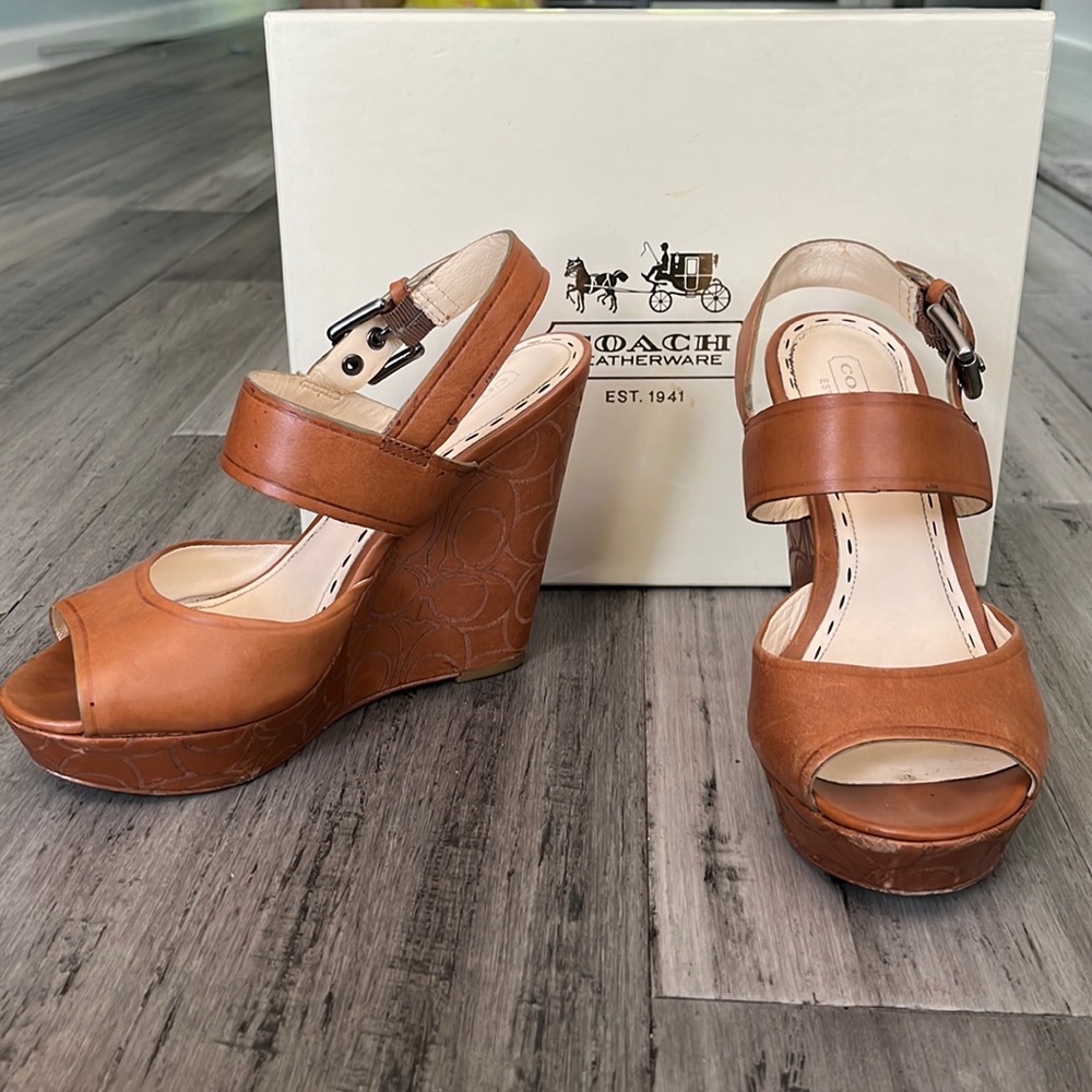 Coach Joanna Veg Leather Whiskey Wedges size 7